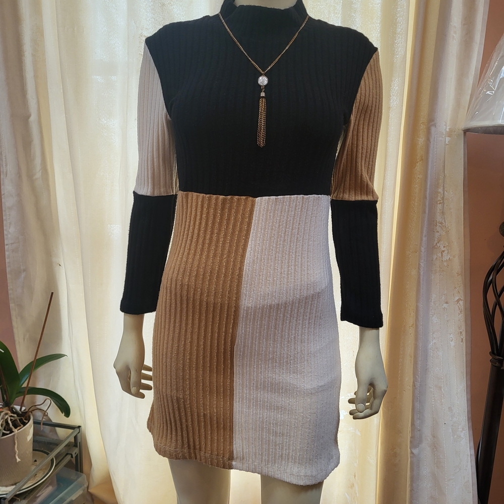 Colorblock Rib-Knit Long Sleeve Dress - Black, Tan & Cream